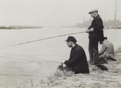 Albert Renger-Patzsch, Angler am Rhein bei Duisburg