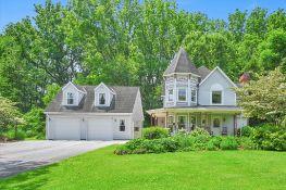 3 BED, 2½ BATH 2-STORY & 24X28 DETACHED GARAGE ON 1.5 +/- ACRE LOT
