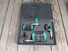 CEN-TECH CALIPER SET