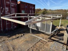 Aluminum ladder rack