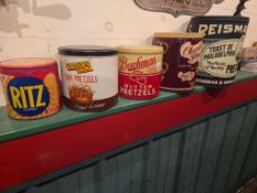 5 assorted tins