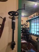 Cast iron wall mounted drill