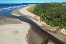 Grays Harbor, Washington: Own a Piece of Moclips Beach, Just Steps Away From the Pacific Ocean!