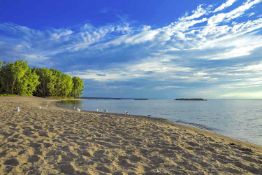 Lake Erie Living Awaits: Monroe County Lot for Sale!