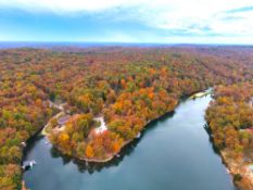 Buildable Lot Walkable to Arkansas' Vagabond Lake!