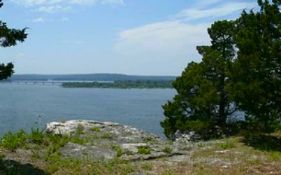 Prime Camping Lot in St. Clair, Missouri!