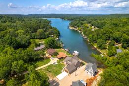 Corner Lot in Peaceful Cherokee Village, Arkansas!