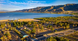 Close to California's 3,000-Acre Lake Elsinore!