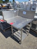 Stainless Steel Industrial Kitchen Counter With Tray Storage