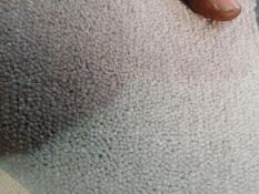 Grade B, 5.75m length, 5m width, Heavy, 80% Wool, 10% Meltbond, Liliac/grey