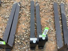 SKID STEER PALLET FORKS