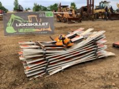 Pallet of Misc. Barrier Fence, Safety Lights, Stands