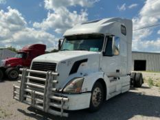 2007 Volvo VNL Parts Truck Vin. 4V4NC9TG97N438057
