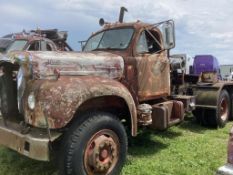 Vintage Mack B75 Semi Truck