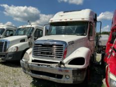 2004 Freightliner Columbia Parts Truck Vin. 1FUJA6CK24LM47220