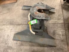 B&W Companion 5th Wheel Hitch