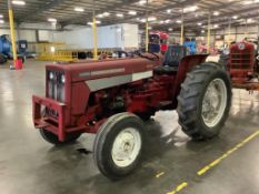 International 444 2wd Tractor