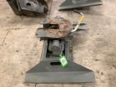 B&W Companion 5th Wheel Hitch