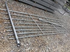 Continuous Fence