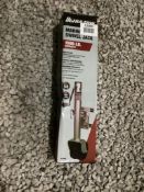 Ultra Tow Sliver Jack