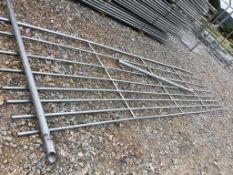 Continuous Fence