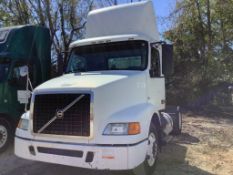 2007 Volvo VNM Truck, VIN # 4v4m19gf17n396390