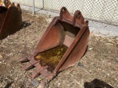 22in Backhoe Tooth Bucket