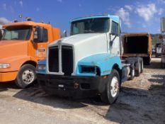 1996 Kenworth T600 Tri Axle Day Cab Semi