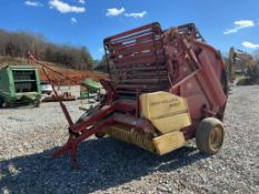 New Holland 850 Hay Roller