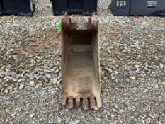 16in Tooth Bucket
