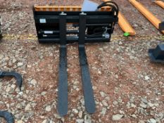 Wolverine Skid Steer Mount Hydraulic Pallet Forks