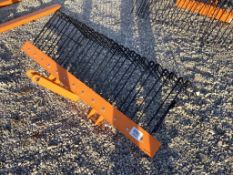 Wolverine Pine Grass Rake