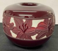 Large Handmade Artglass Vase Signed Valerie Surjan 1998 numbered Pourot 3209