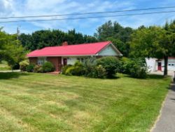 Live Real Estate and Personal Property Auction for The Estate of Thelma and Arnold Anderson