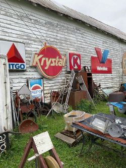 LIVE 2 DAY LIQUIDATION AUCTION  RUSTY GOLD ANTIQUE SHOP