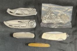 5 Pocket Knives