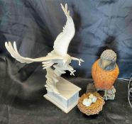 2 Eagle Statues