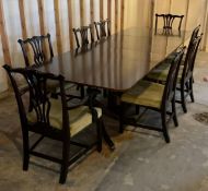 Kindel Furniture Georgian Mahogany Double Pedestal Extension Dining Table with 8 Chairs