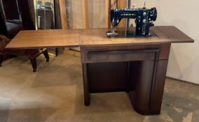 306A Singer Sewing Machine with Sewing Table
