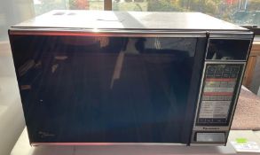 Vintage Panasonic Microwave