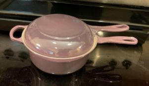 Le Creuset #22 Sauce Pot with Lid