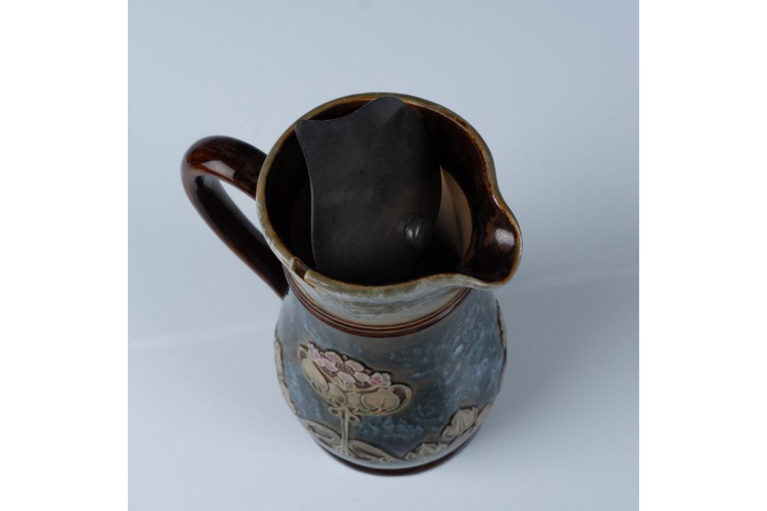 Royal Doulton Stoneware Vase 1896 - Bild 3 aus 4