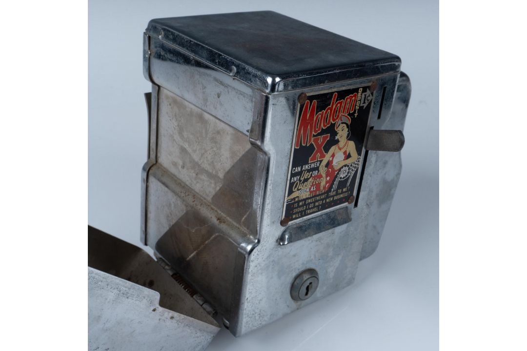 Vintage Madam X Chrome Napkin Holder - Bild 4 aus 6