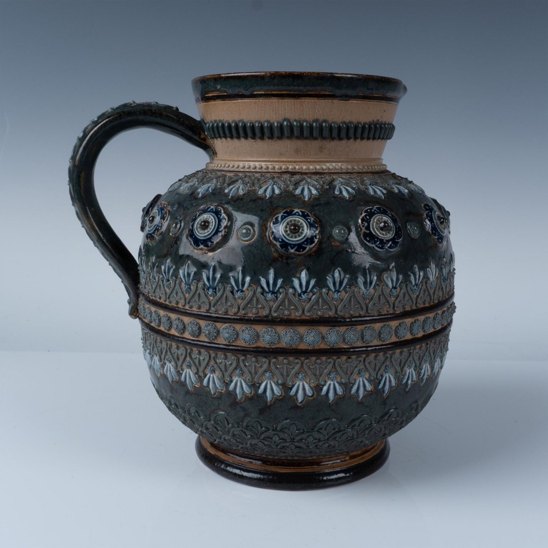 Doulton Lambeth Blue Stoneware Pitcher - Bild 2 aus 4