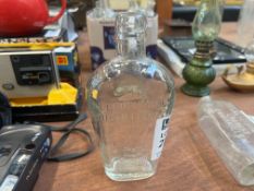 VINTAGE THE OLD BUSHMILLS DISTILLERY LTD. GLASS BOTTLE