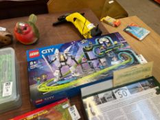 LEGO CITY ROBOT WORLD BUILD - 60421 (NEW)