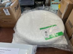 WHITE BOUCLE MOBILITY CAR SEAT CUSHION (NEW)