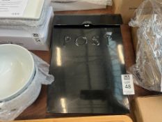 BLACK WALL MOUNTED LETTERBOX WITH KEYS (NEW)