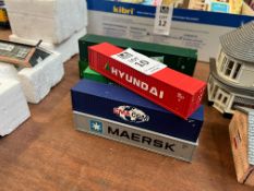 7X ASSORTED MODEL SHIPPING CONTAINERS