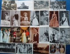 Postcards, Royalty, a mainly UK royalty mix of approx. 136 cards from Edward VII to Elizabeth II,